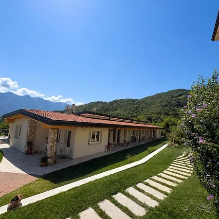Maria * Tremosine
